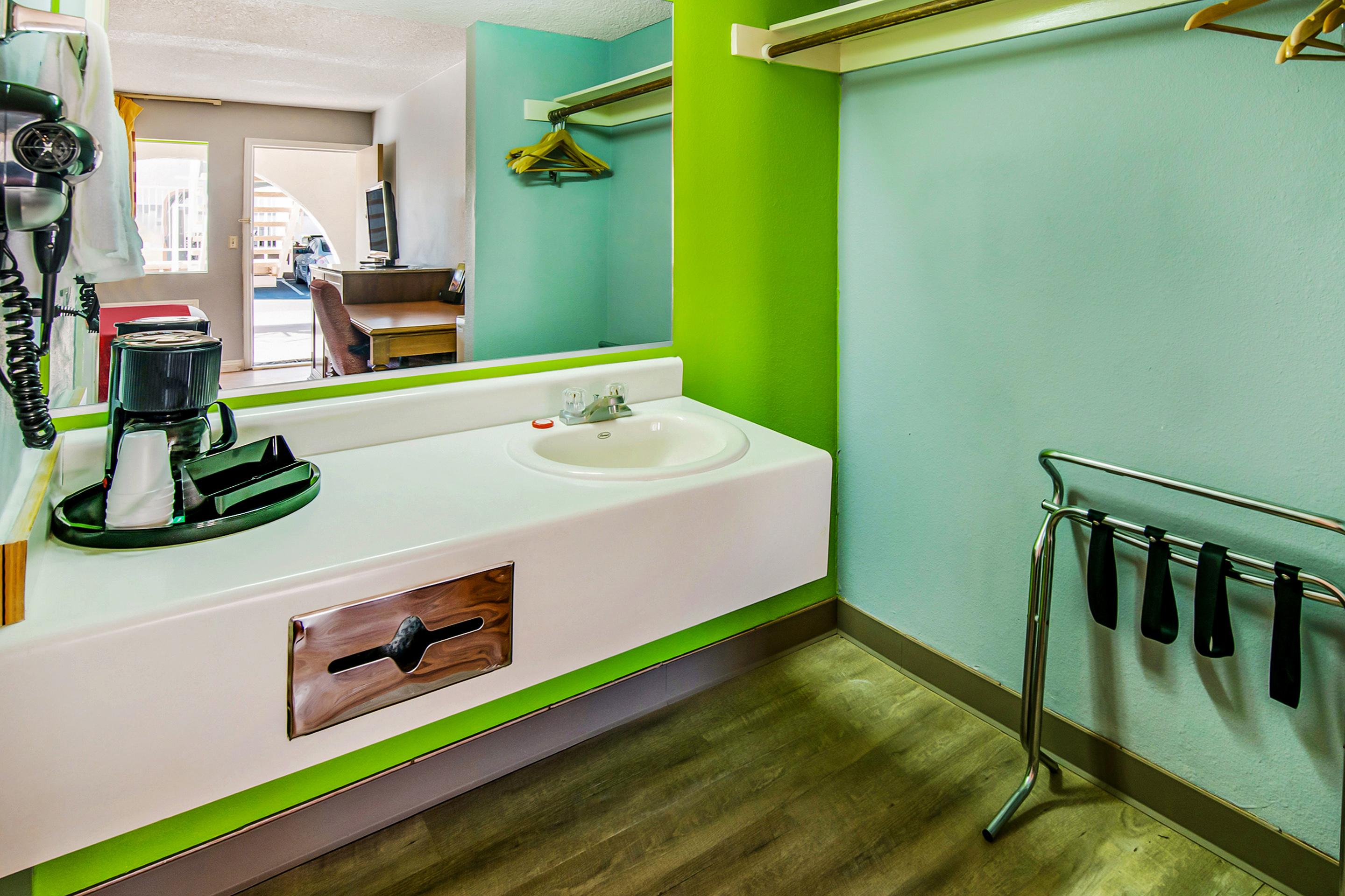 Hotel Europa Ridgecrest Ngoại thất bức ảnh