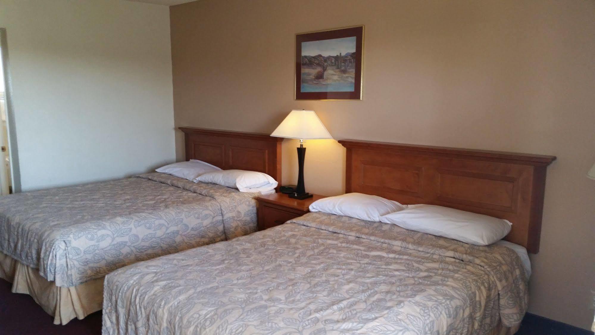 Hotel Europa Ridgecrest Ngoại thất bức ảnh
